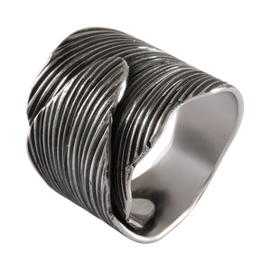 Veined Foliage Band Ring Silver & Oxidized - Model 114-046 - Silver Maker Family 