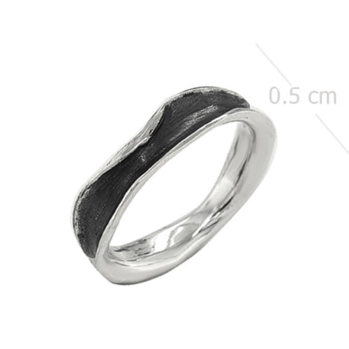 Contrast Groove Silver Band Ring Silver & Oxidized - Model 114-057 - Silver Maker Family 