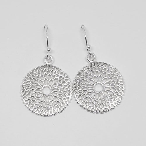 Delicate Floral Openwork Sterling Silver Earrings - Round Lace Detail - Model 1212-022
