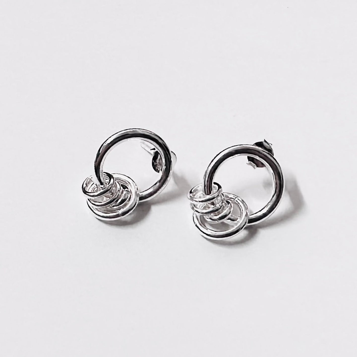 Contemporary Sterling Silver Spiral Hoop Earrings – Modern Twist - Model 1217-024