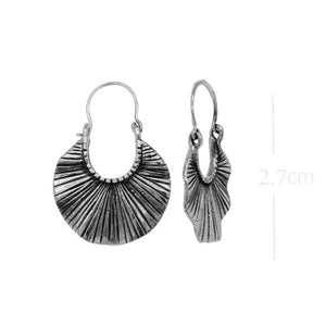 Radiant Fan Elegance Earrings - Silver Art Deco Inspired Design - Model 1243-010