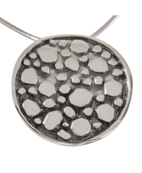 Necklace with Pendant 