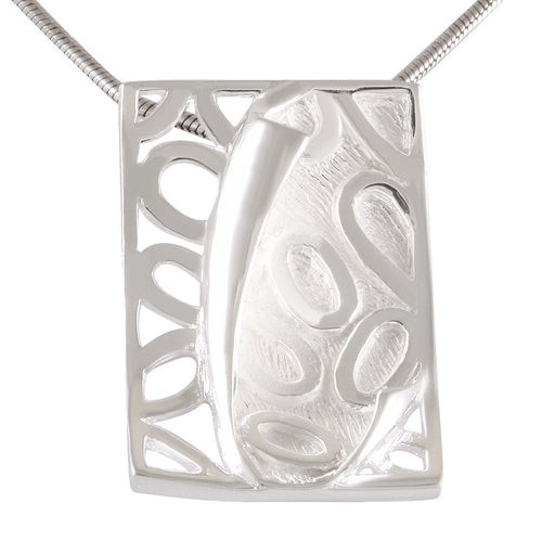 Necklace with Pendant 