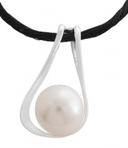 Sterling Silver Pendant with Nestled Pearl | Abstract Elegance Necklace - Model 531-005