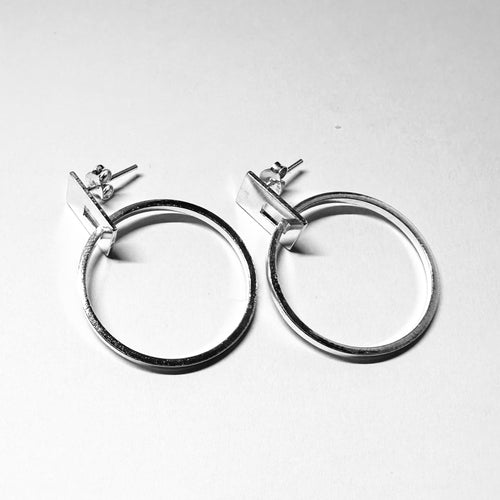 Sleek Sterling Silver Hoop Earrings - Classic Round Hinged Design - Model 1214-062