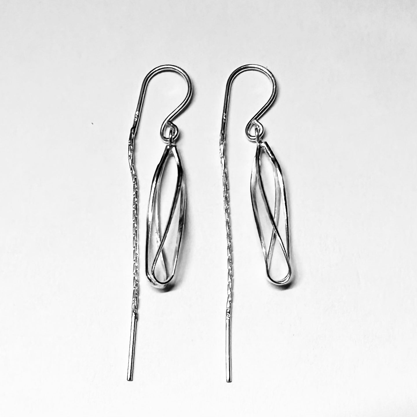 Elegant Sterling Silver Twisted Loop & Tassel Earrings - Sleek Contemporary Design - Model 1216-021