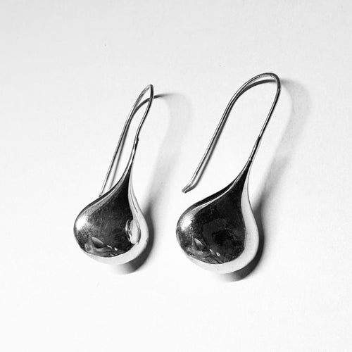 Sculptural Teardrop Sterling Silver Earrings - Modernist Smooth Drop Jewelry - Model 1212-083