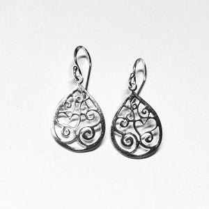 Romantic Heart Filigree Drop Earrings - Sterling Silver Love-Inspired Dangles - Model 1211-071