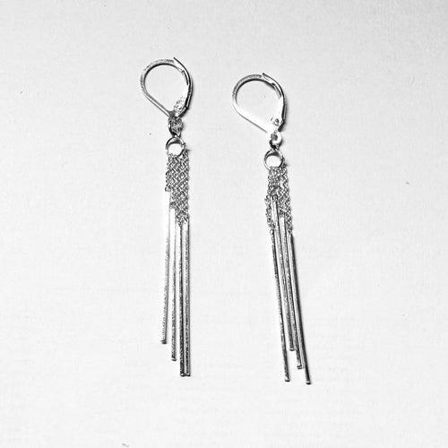 Chic Sterling Silver Bar Fringe Earrings - Elegant Tassel Cluster Jewelry - Model 1212-085