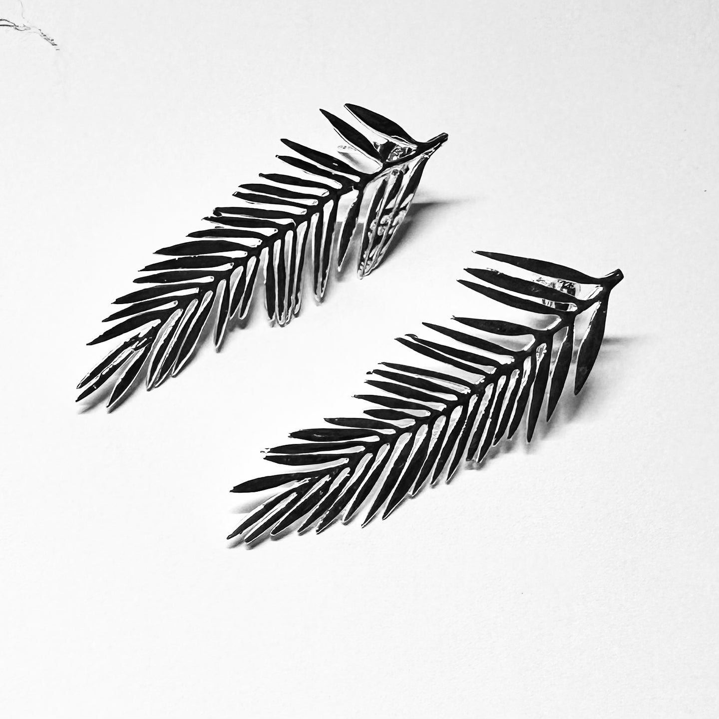 Coconut Palm Leaf Motif Sterling Silver Earrings - Tropical Inspired Jewelry - Model 1214-067